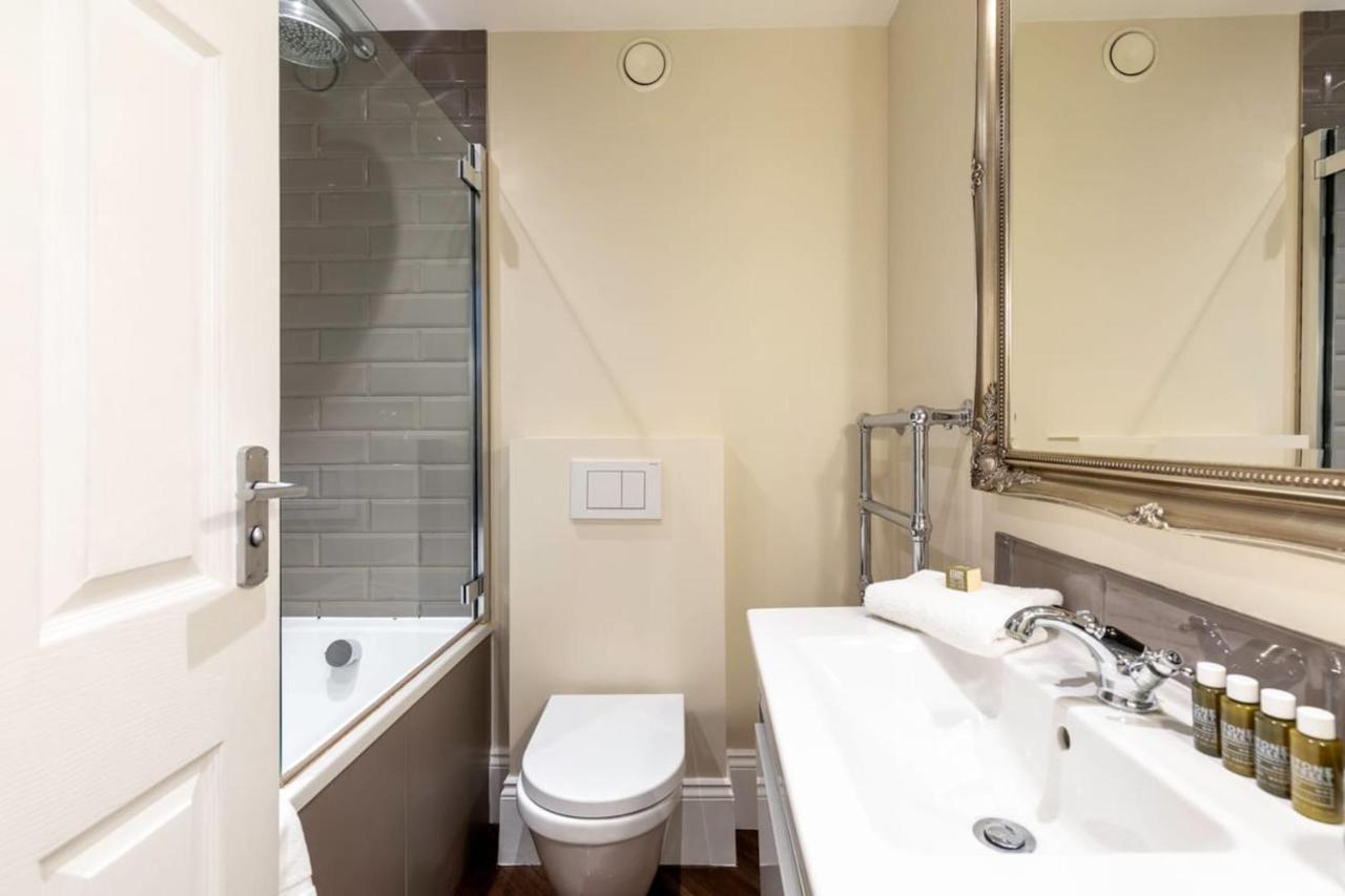 2-Br Apartment For 6 In Covent Garden With Ac London Exterior photo